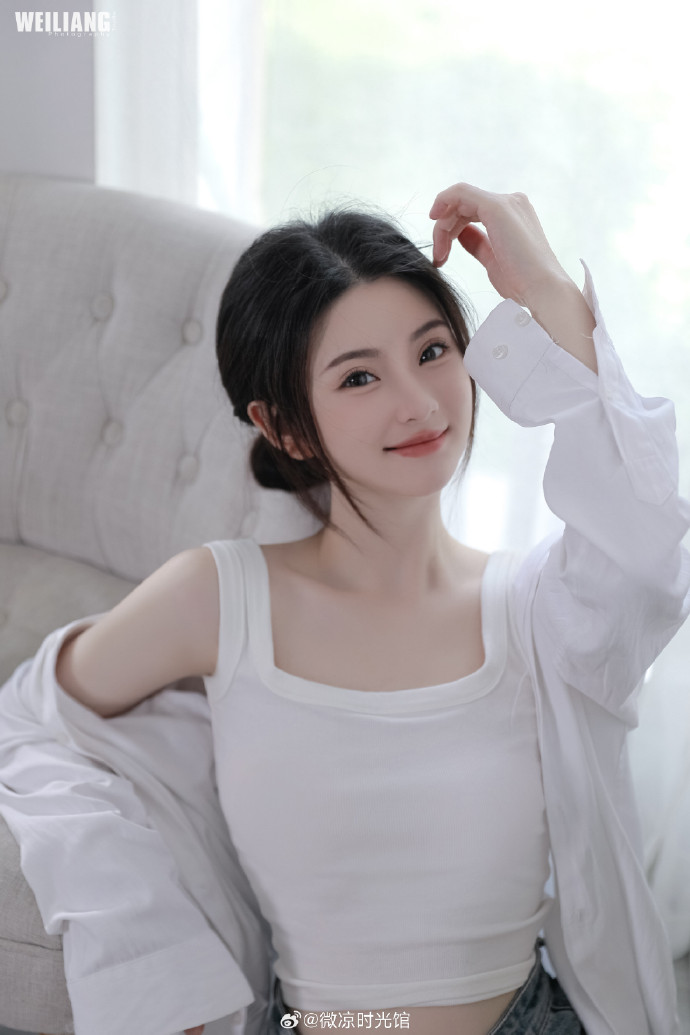 罗小黑战记2 封面